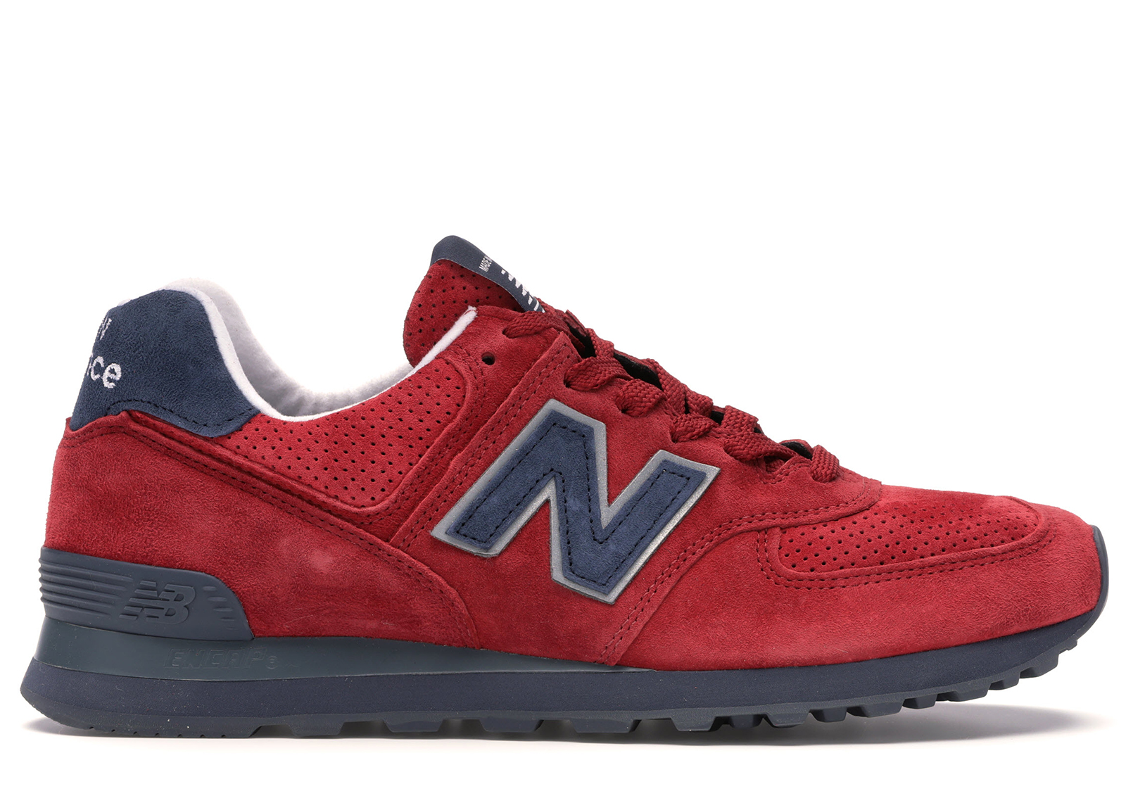 New-Balance-Classics-Traditionnels-Gym-Red-Navy-Product.jpg