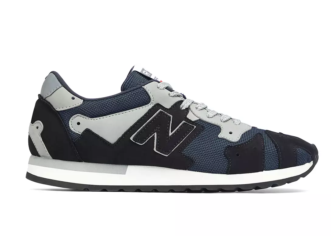 New Balance R770 MiUK Navy Grey