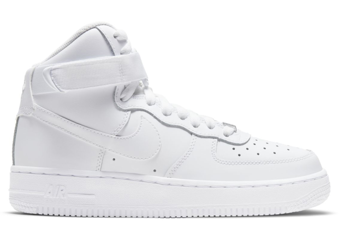 Nike-Air-Force-1-High-LE-Triple-White-GS.jpg