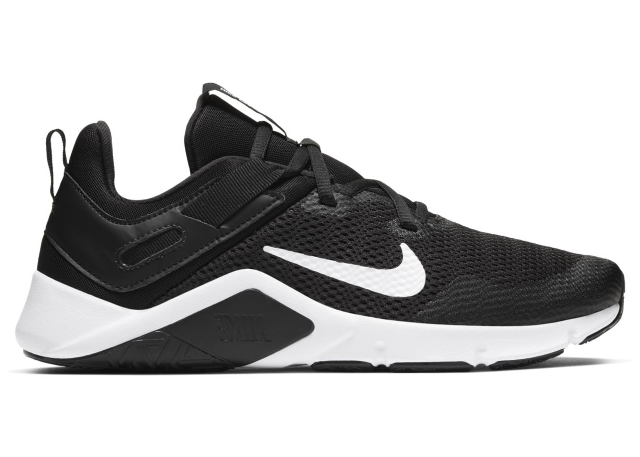 Nike-Legend-Essential-Black-W.jpg