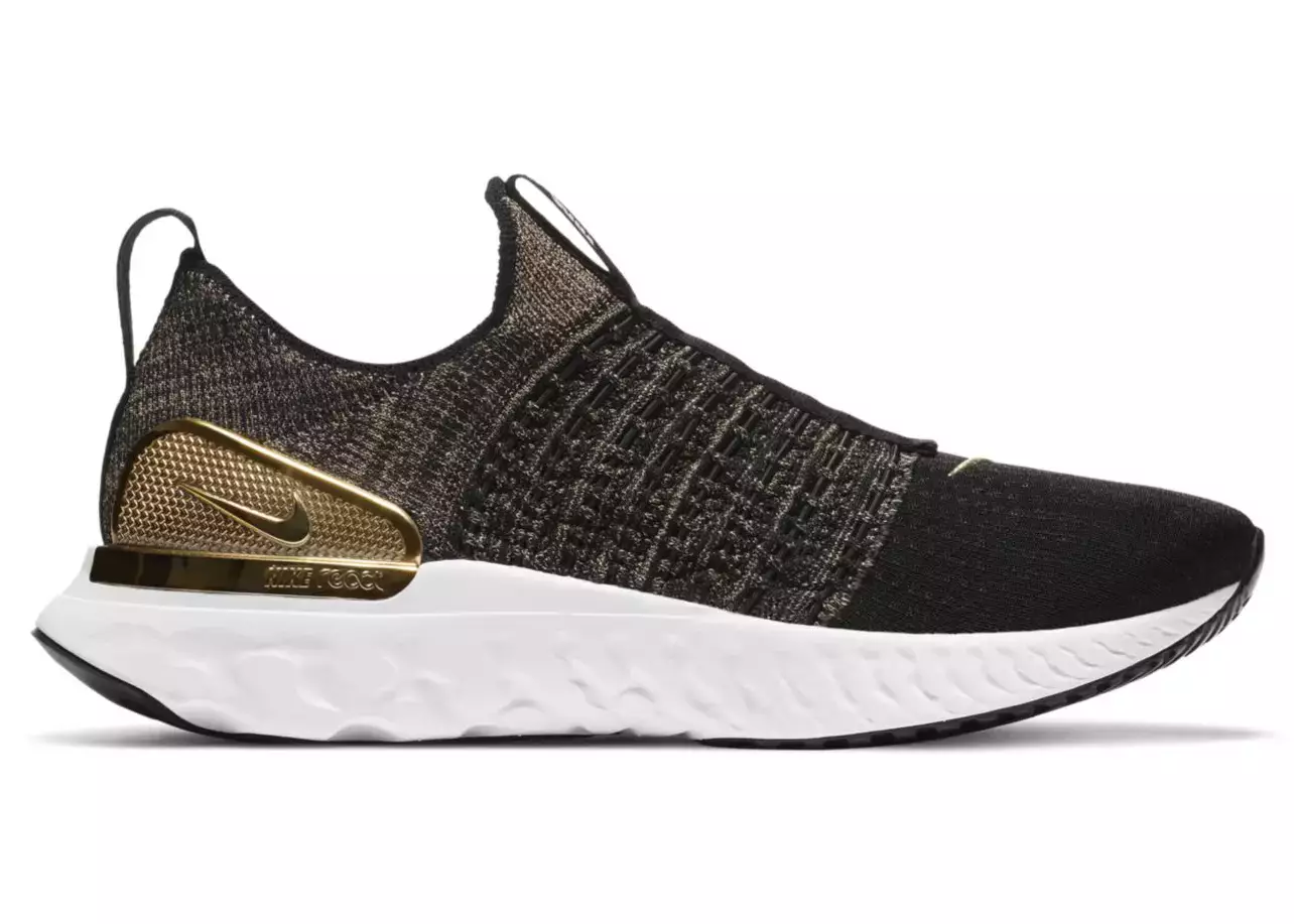 Nike React Phantom Run Flyknit Premium Black Metallic Gold (W)