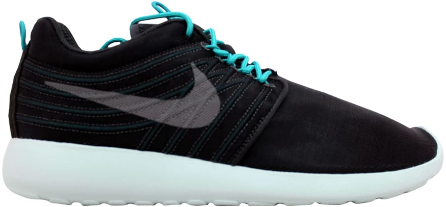 Nike-Rosherun-DYN-FW-QS-Dynamic-Flywire-Quickstrike.jpg