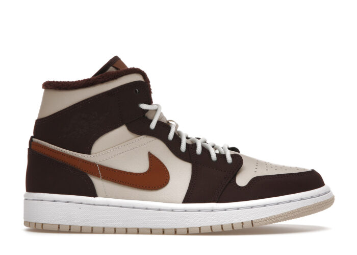 Air Jordan 1 Mid SE Brown Basalt Oatmeal (W)