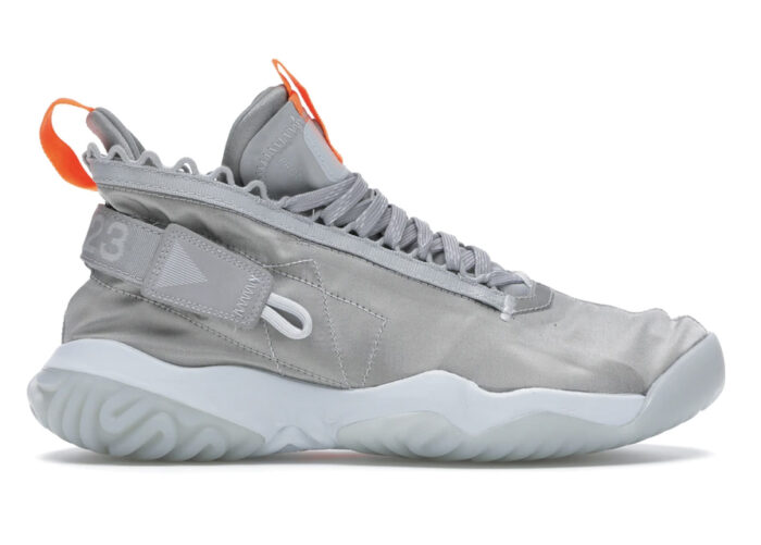 Air Jordan Proto React Wolf Grey Total Orange