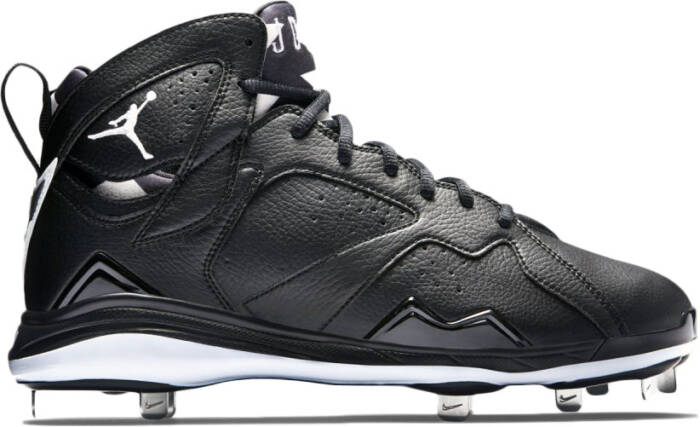 Air Jordan 7 Retro Cleat Oreo