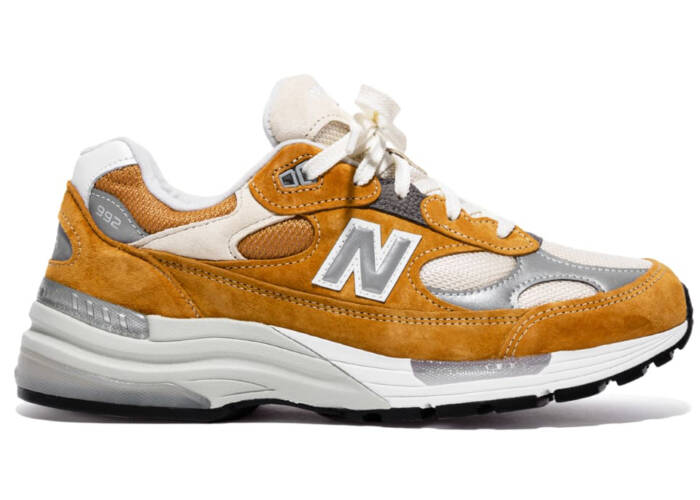 New Balance 992 Packer Shoes