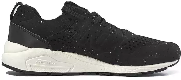 New Balance MRT580 Hypebeast Exploration Pack Space
