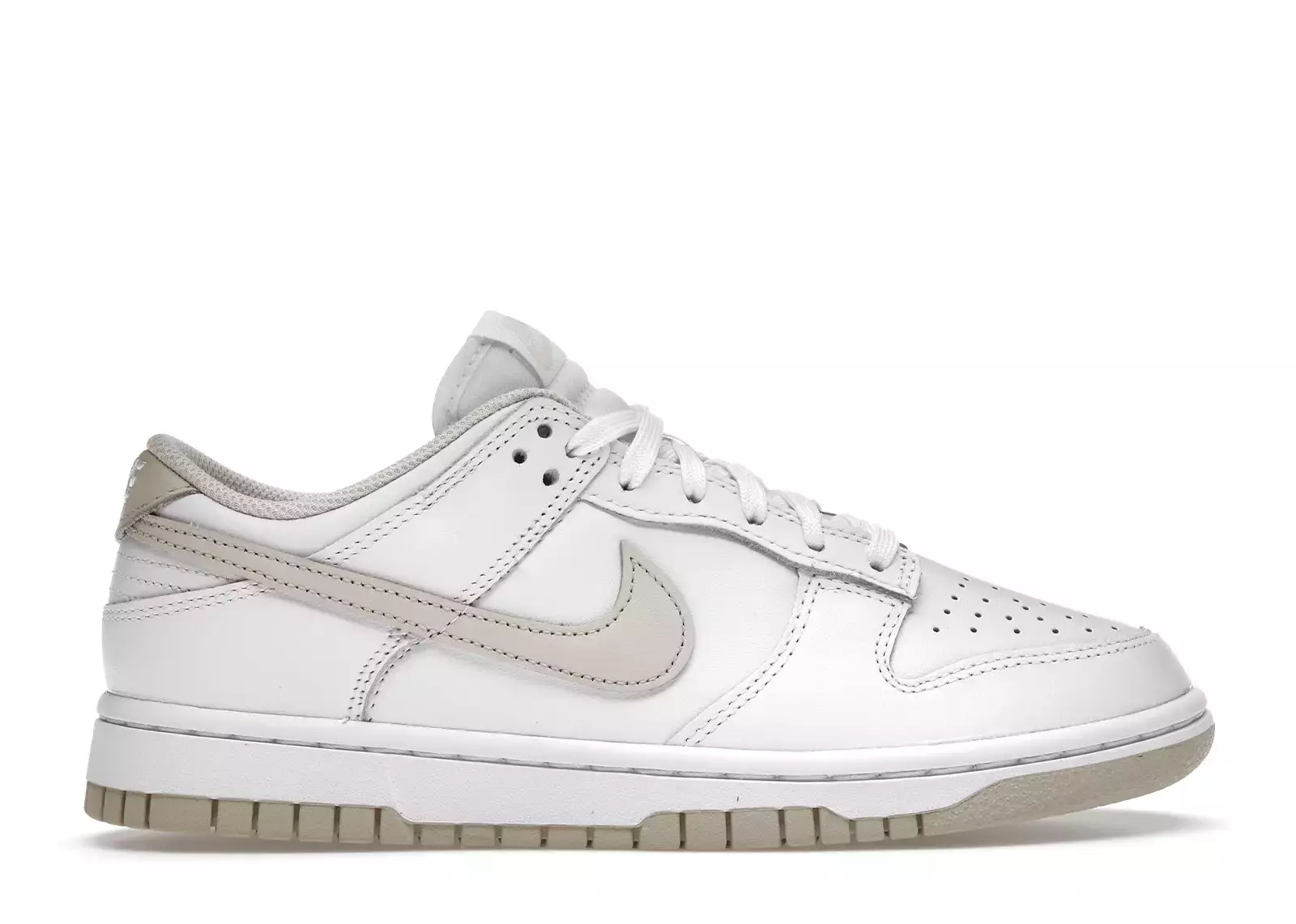 Nike Dunk Low Pearl White (W)