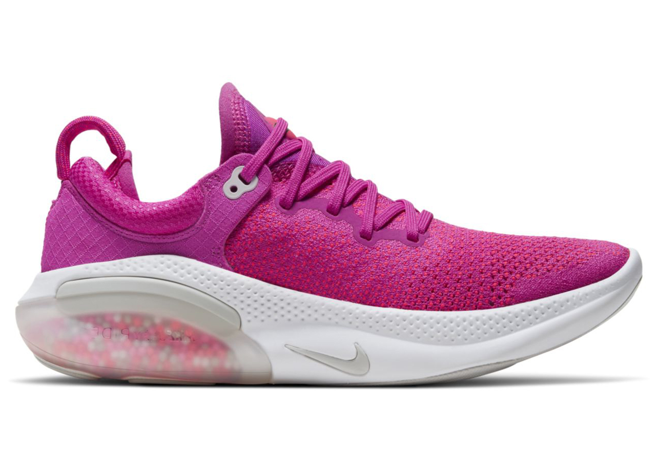 Nike-Joyride-Run-Flyknit-Fire-Pink-W.jpg