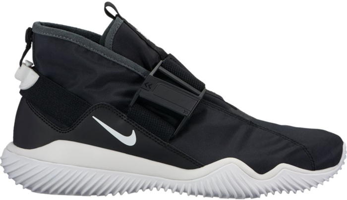 Nike Komyuter Black White