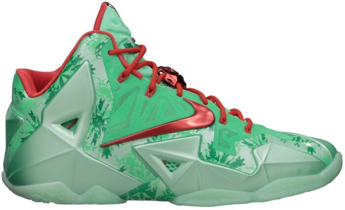 Nike LeBron 11 Christmas