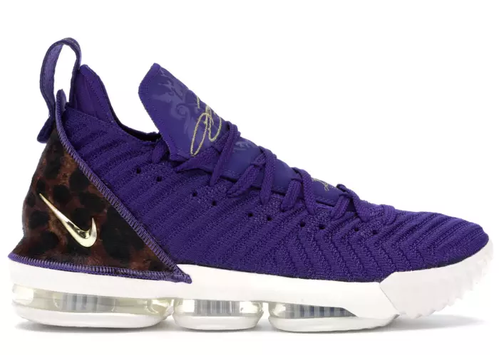 Nike LeBron 16 King Court Purple