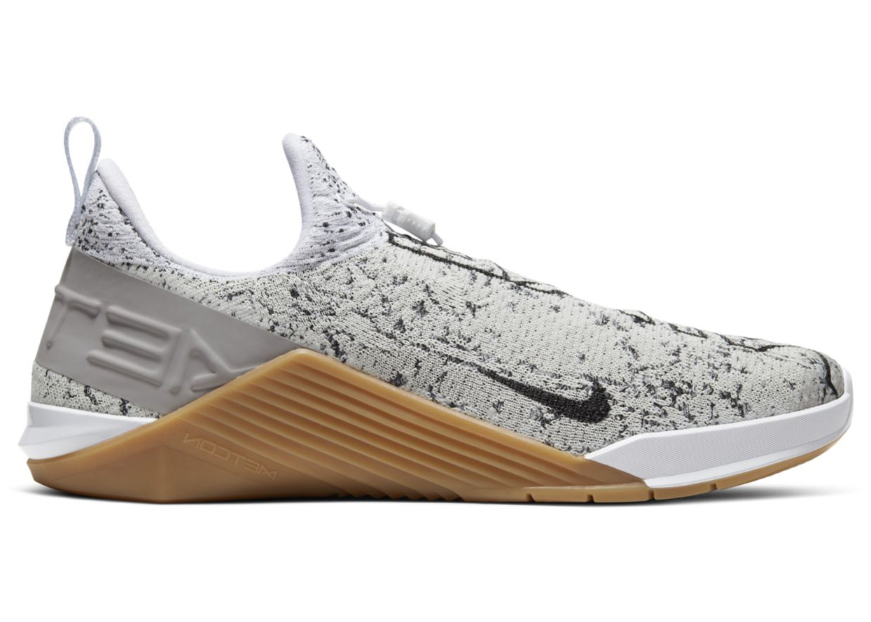 Nike-React-Metcon-Atmosphere-Grey-Gum.jpg