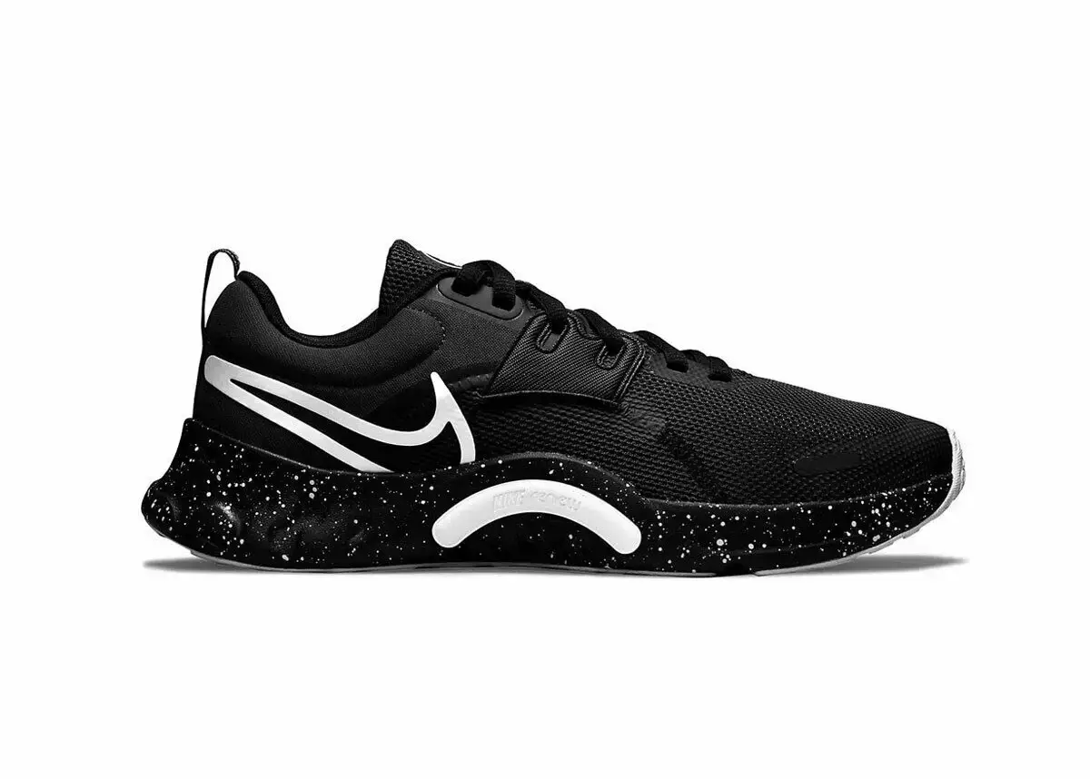 Nike Renew Retaliation TR 3 Black Oreo