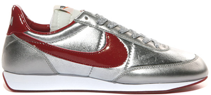 Nike Tailwind Night Track