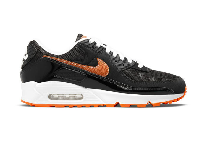 Nike Air Max 90 Football Swoosh