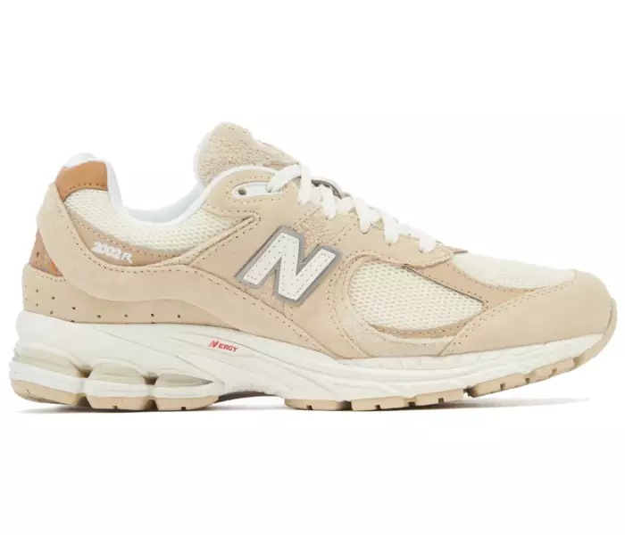 New Balance 2002R Sandstone