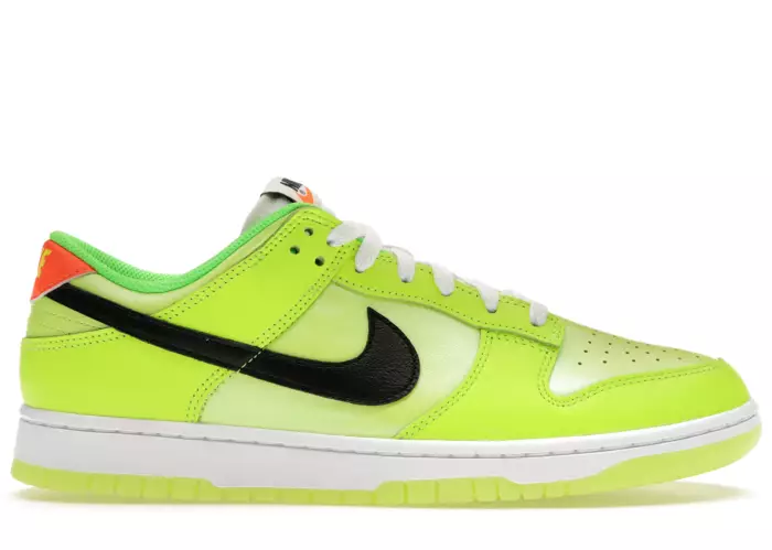 Nike Dunk Low SE Splash Volt