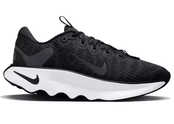 Nike Motiva Black White