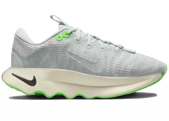 Nike Motiva Light Silver Green Strike (Women's)