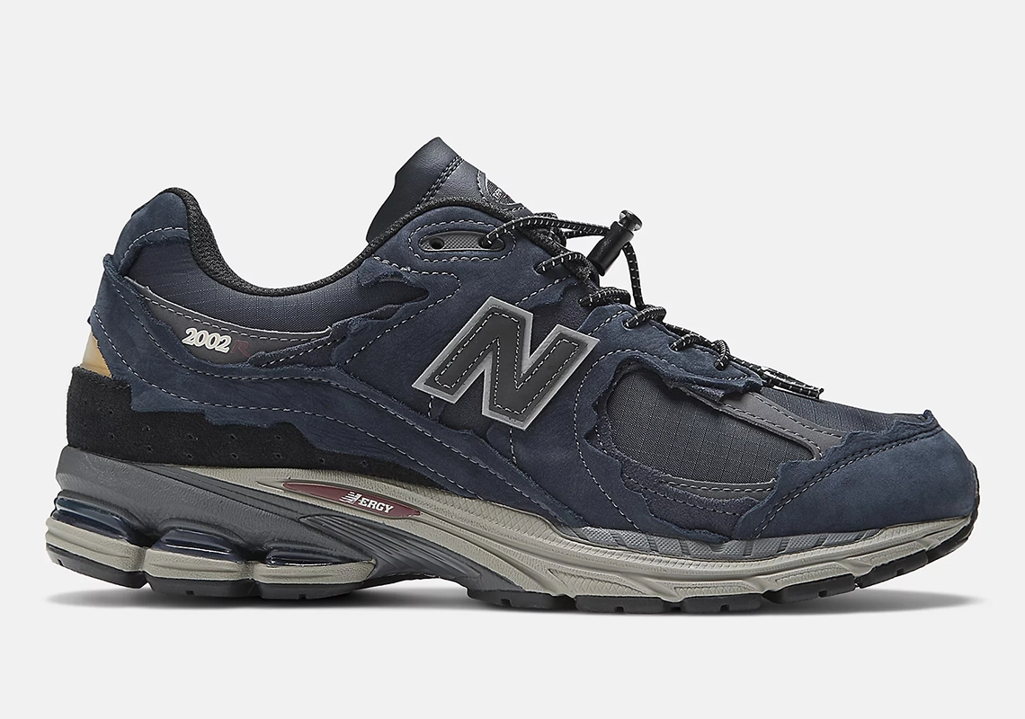 new-balance-2002r-protection-pack-dark-navy-m2002rdo