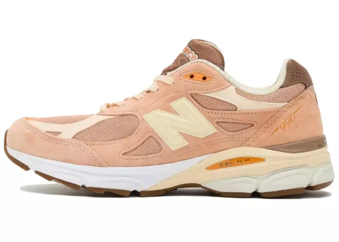 New Balance 990v3 MiUSA size? Exclusive Orange Cream