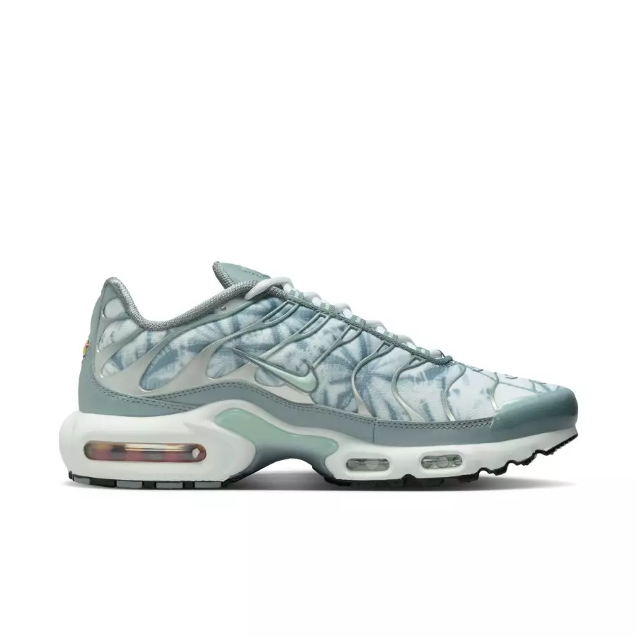 Nike-Air-Max-Plus-Waterway-Fiberglass-White-FV0394-300-2