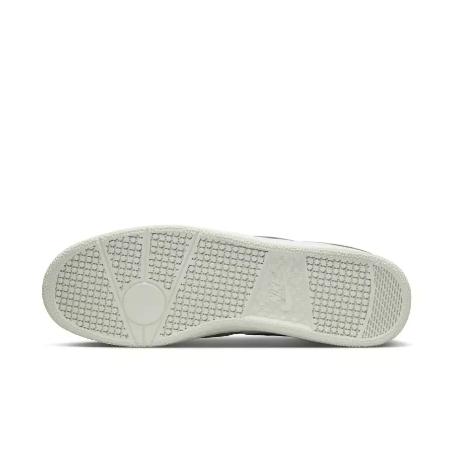 Nike-Mac-Attack-Oil-Green-FN0648-300-1
