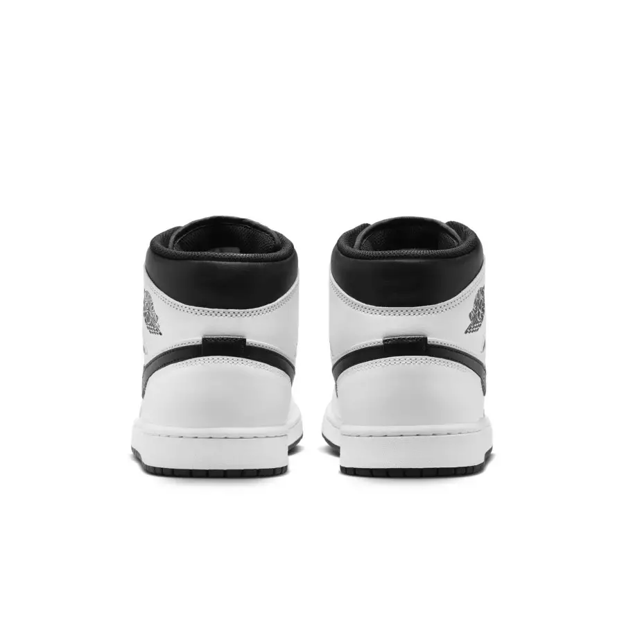 Air-Jordan-1-Mid-Stormtrooper-DQ8426-132-5