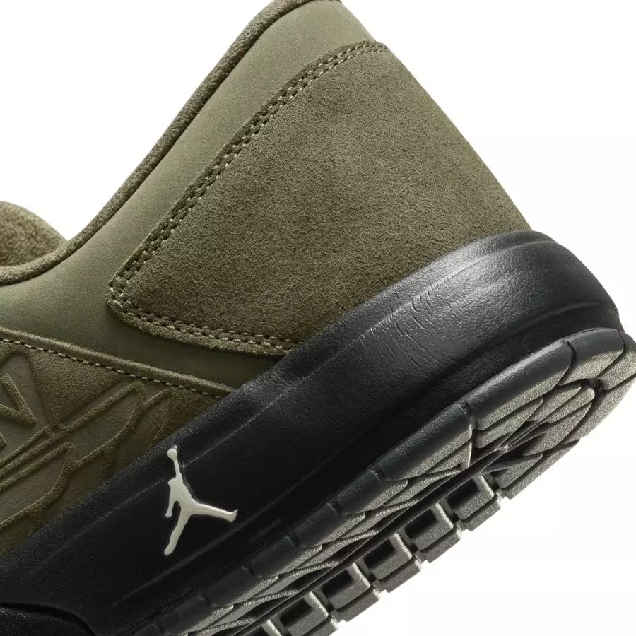 Jordan-Nu-Retro-1-Low-Olive-Black-DV5141-200-7
