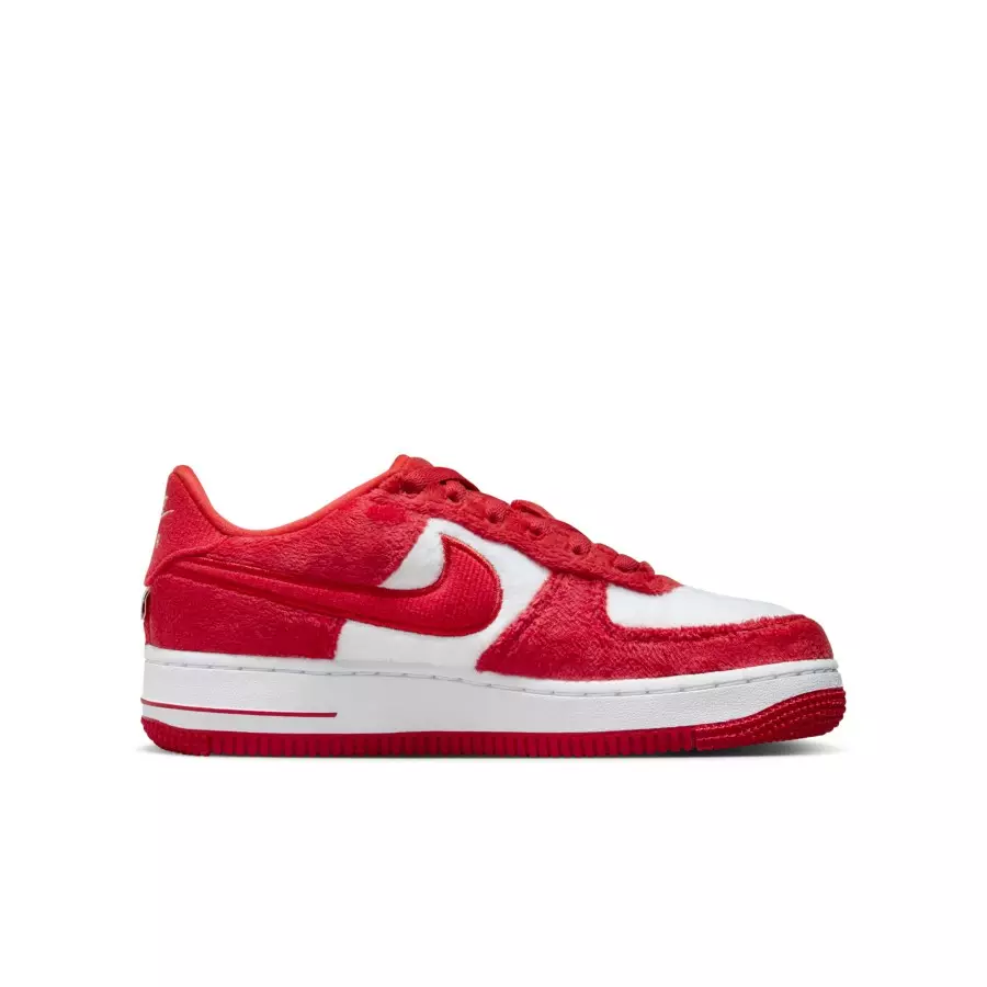 Nike-Air-Force-1-Low-GS-Valentines-Day-FZ3552-612-2