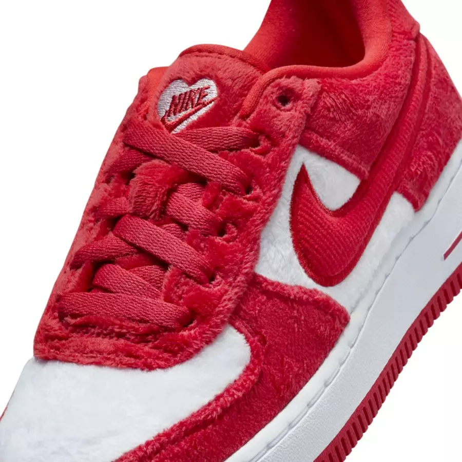 Nike-Air-Force-1-Low-GS-Valentines-Day-FZ3552-612-6