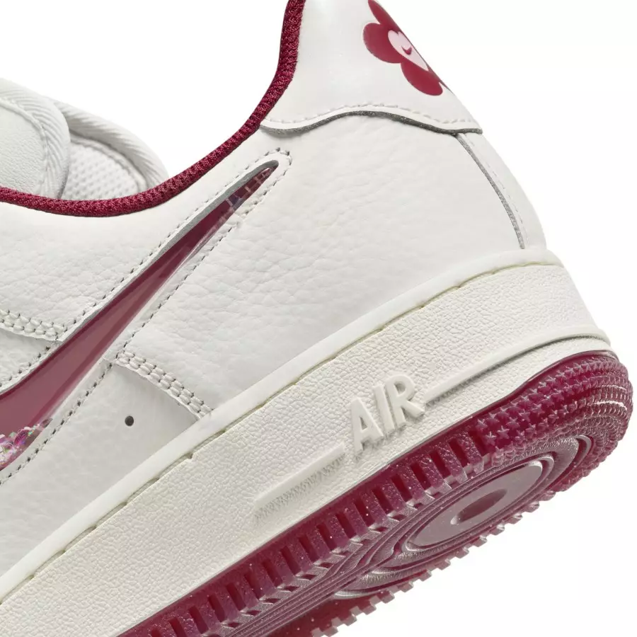 Nike-Air-Force-1-Low-Valentines-Day-FZ5068-161-7