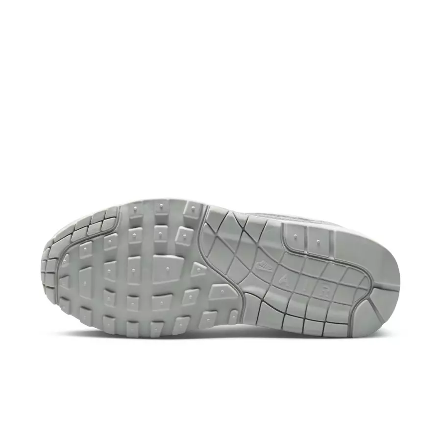 Nike-Air-Max-1-LX-FN0564-001-1