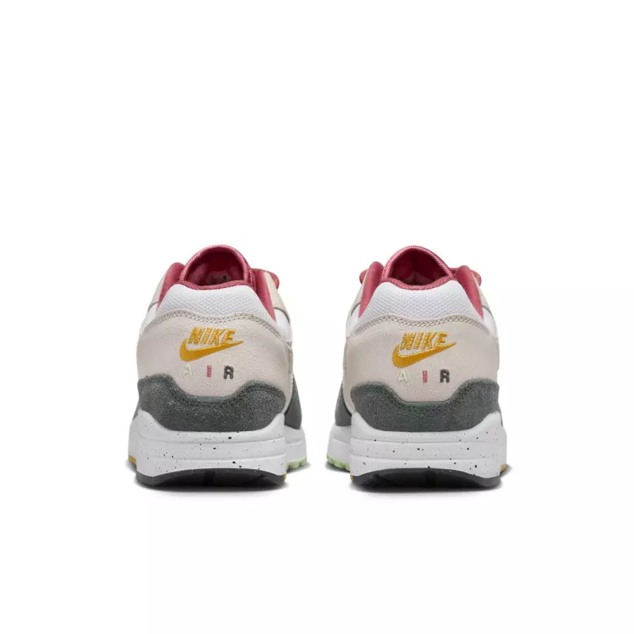 Nike-Air-Max-1-Light-Soft-Green-Vapor-Pink-FZ4133-640-5