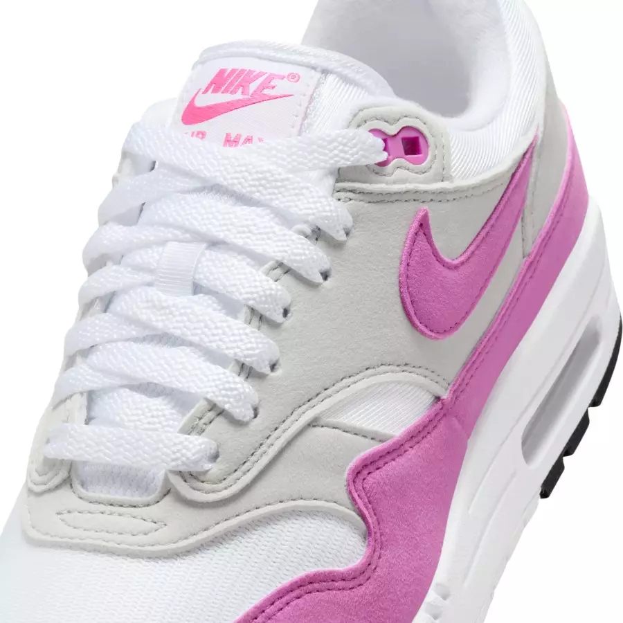 Nike-Air-Max-1-Pink-Rise-DZ2628-109-6