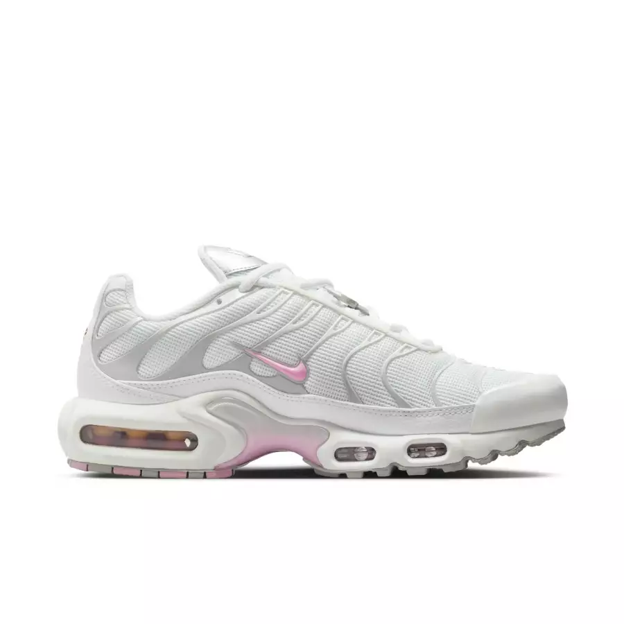 Nike-Air-Max-Plus-Pink-Rise-HF0107-100-2