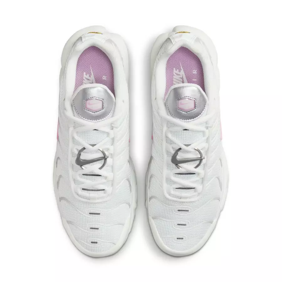 Nike-Air-Max-Plus-Pink-Rise-HF0107-100-3