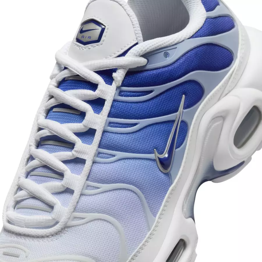 Nike-Air-Max-Plus-White-Blue-Fade-FZ4345-100-6