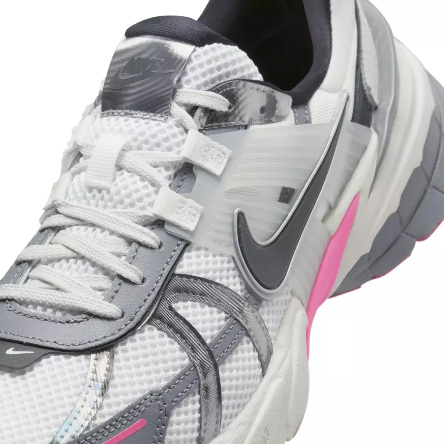 Nike-V2K-Run-Grey-Pink-FZ5061-100-6