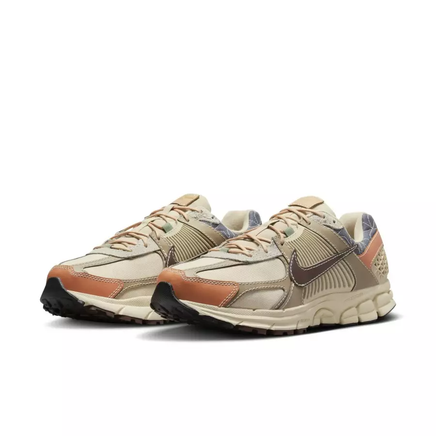 Nike-Zoom-Vomero-5-Sashiko-FZ5051-121-4