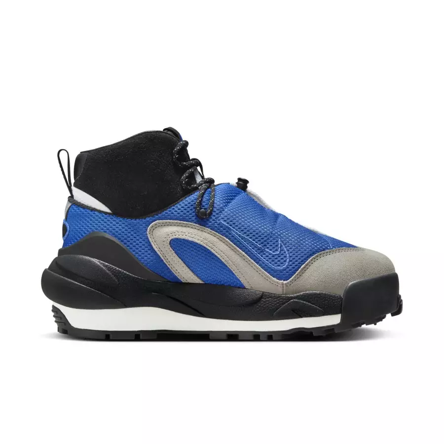 sacai-x-Nike-Magmascape-Varsity-Royal-FN0563-400-2