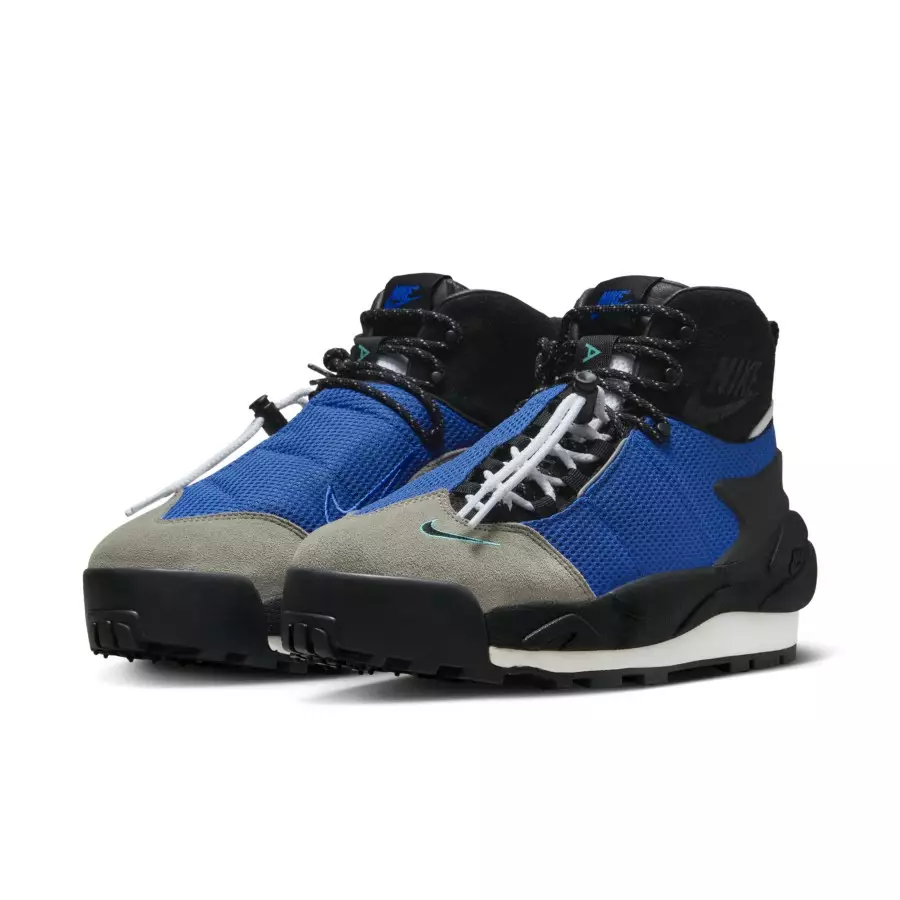 sacai-x-Nike-Magmascape-Varsity-Royal-FN0563-400-4