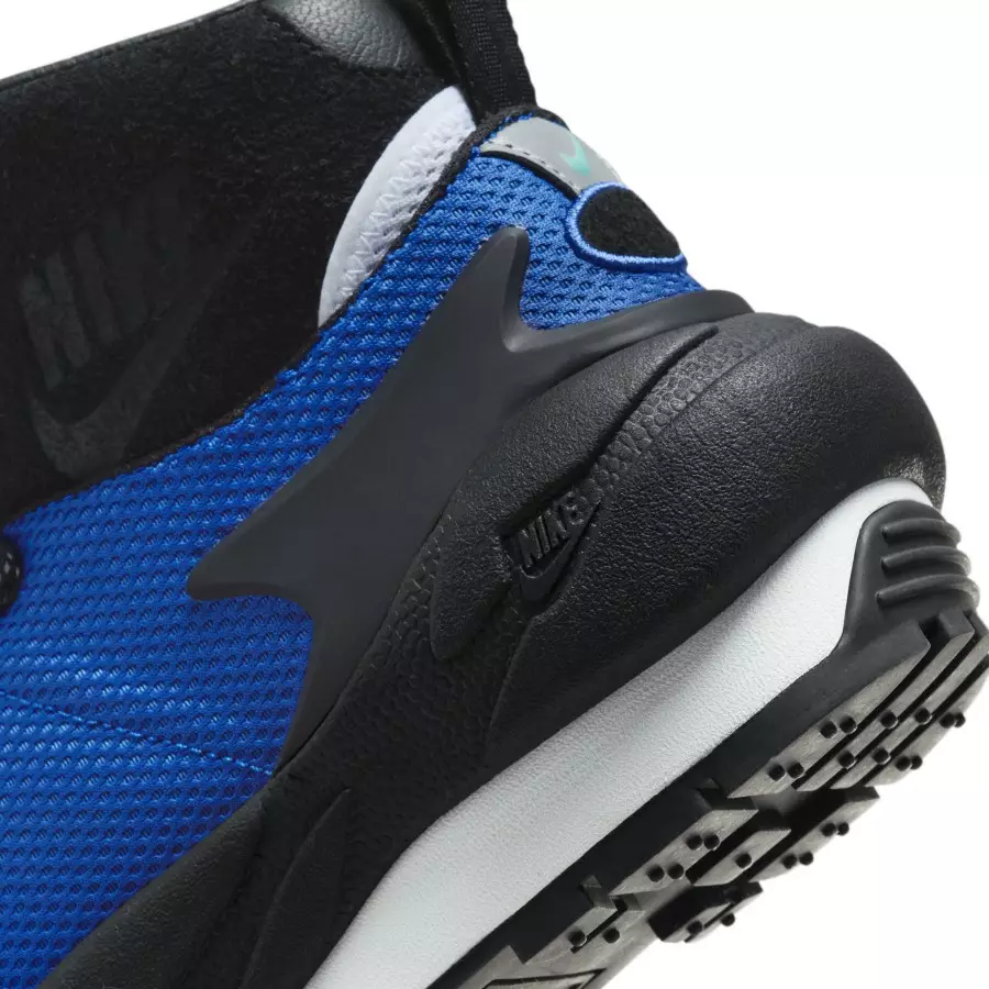 sacai-x-Nike-Magmascape-Varsity-Royal-FN0563-400-7