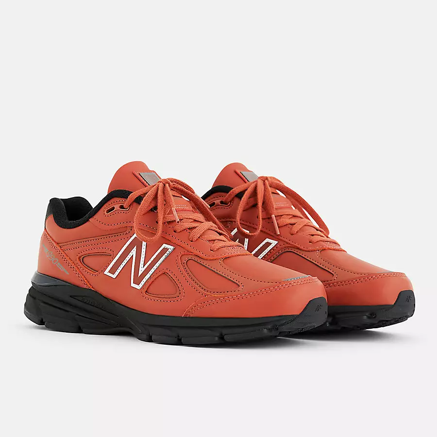 New-Balance-990v4-Made-In-USA-Burgundy-U990RB4-3
