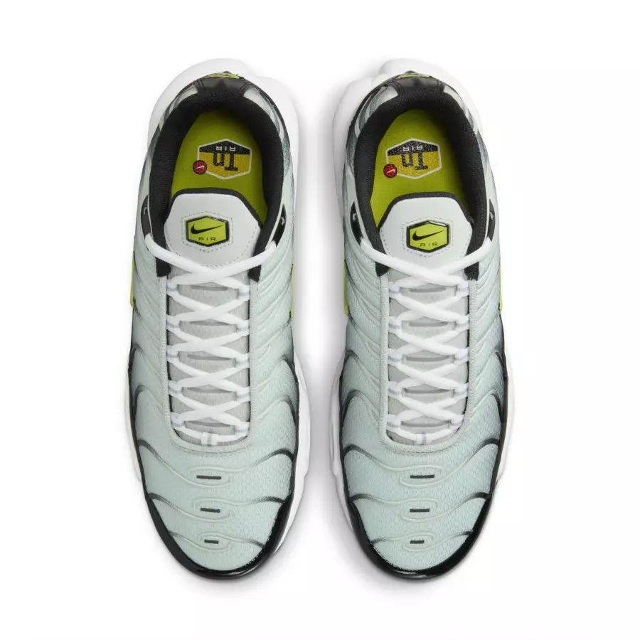 Nike-Air-Max-Plus-Bright-Cactus-DM0032-006-3