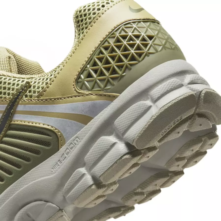 Nike-Zoom-Vomero-5-Neutral-Olive-FJ1915-200-7