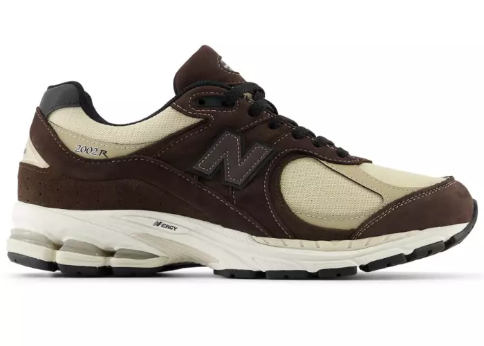 New Balance 2002R Gore-Tex Black Coffee