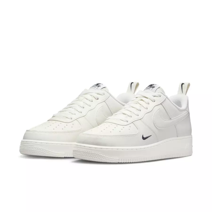 Nike-Air-Force-1-Low-Sail-FZ4625-100-4