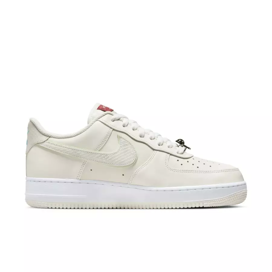Nike-Air-Force-1-Low-Year-Of-The-Dragon-FZ5052-131-2